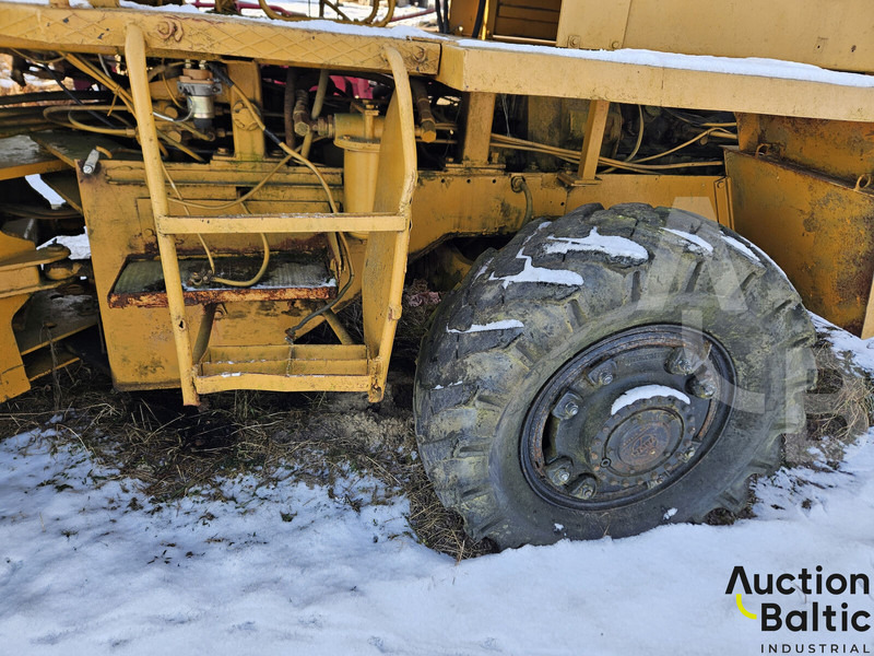 Chargeuse sur pneus TO-30