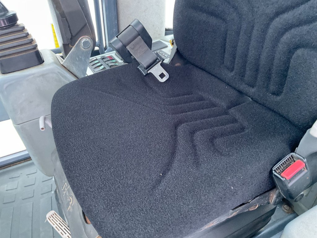 Chargeuse sur pneus Terex TL160