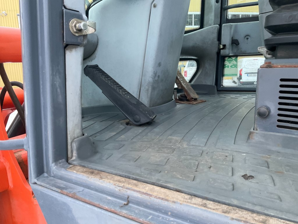 Chargeuse sur pneus Terex TL160