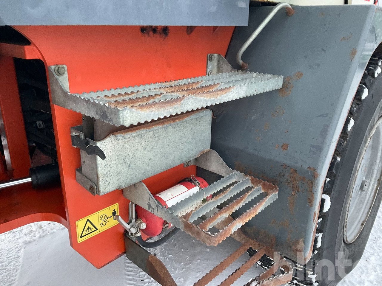 Chargeuse sur pneus Terex TL160