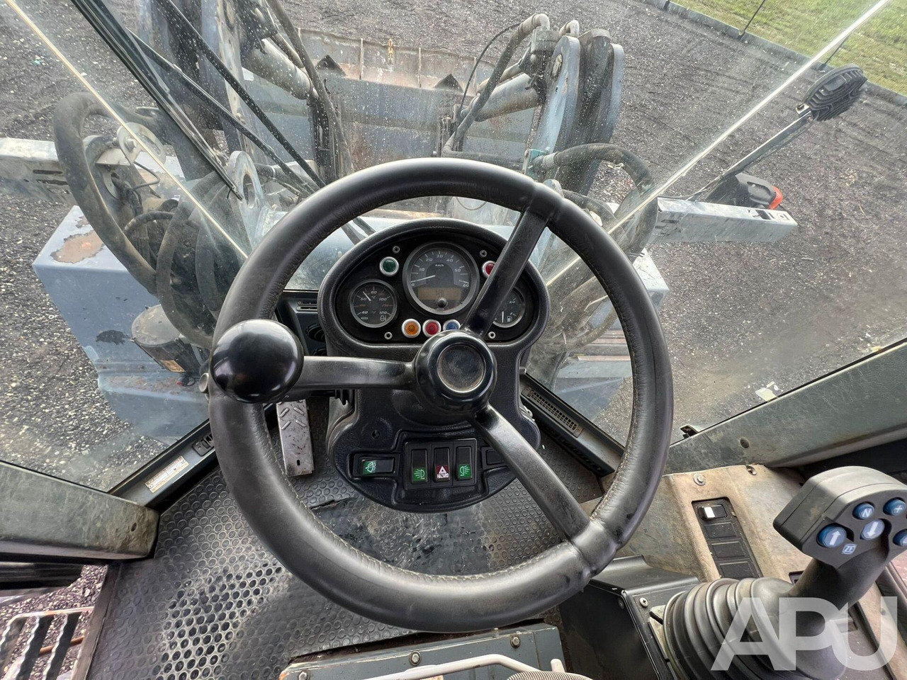 Chargeuse sur pneus Terex TL420