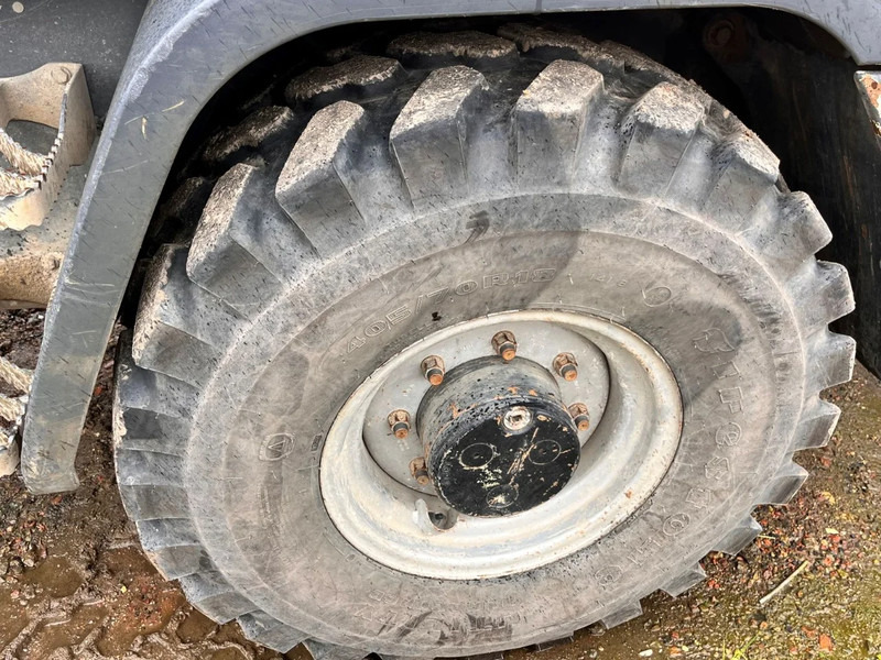 Chargeuse sur pneus Terex TL80