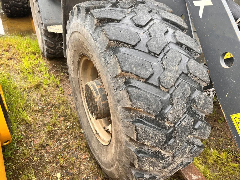 Chargeuse sur pneus Terex TL80