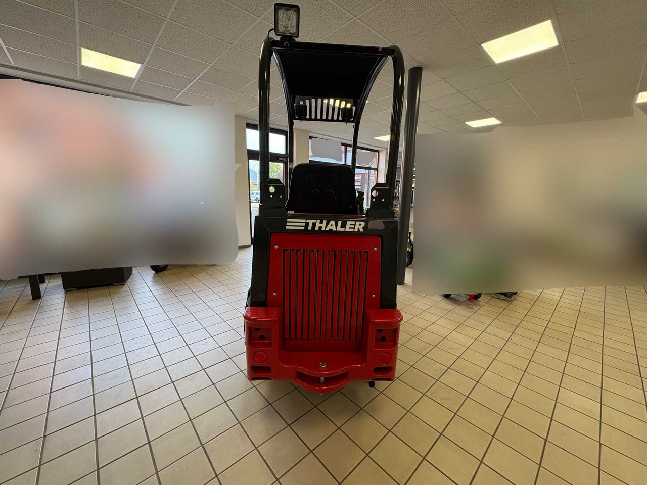 Chargeuse sur pneus Thaler 2226S