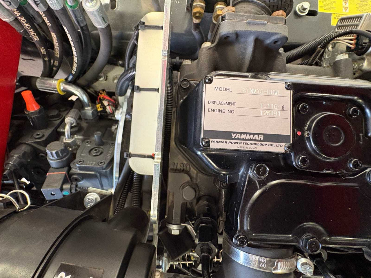 Chargeuse sur pneus Thaler 2226S