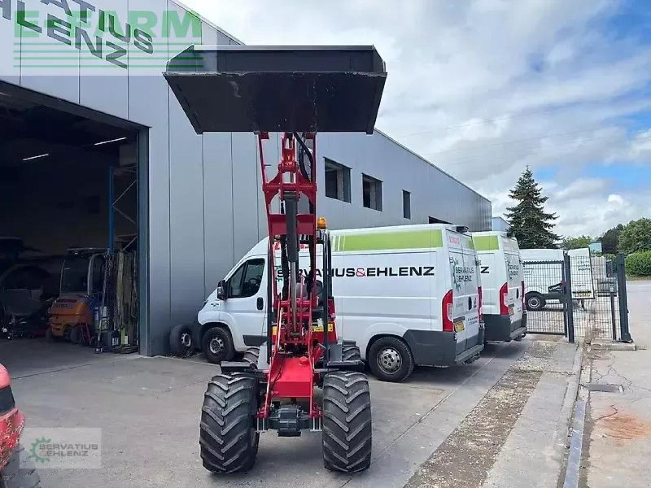 Chargeuse sur pneus Thaler 2230 h