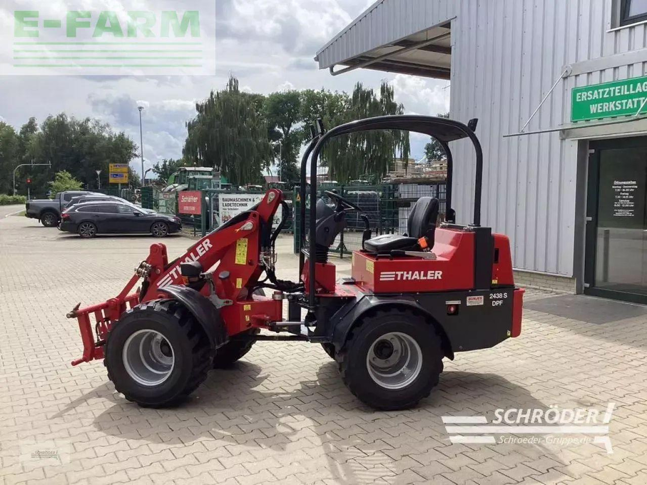 Chargeuse sur pneus Thaler 2438 s