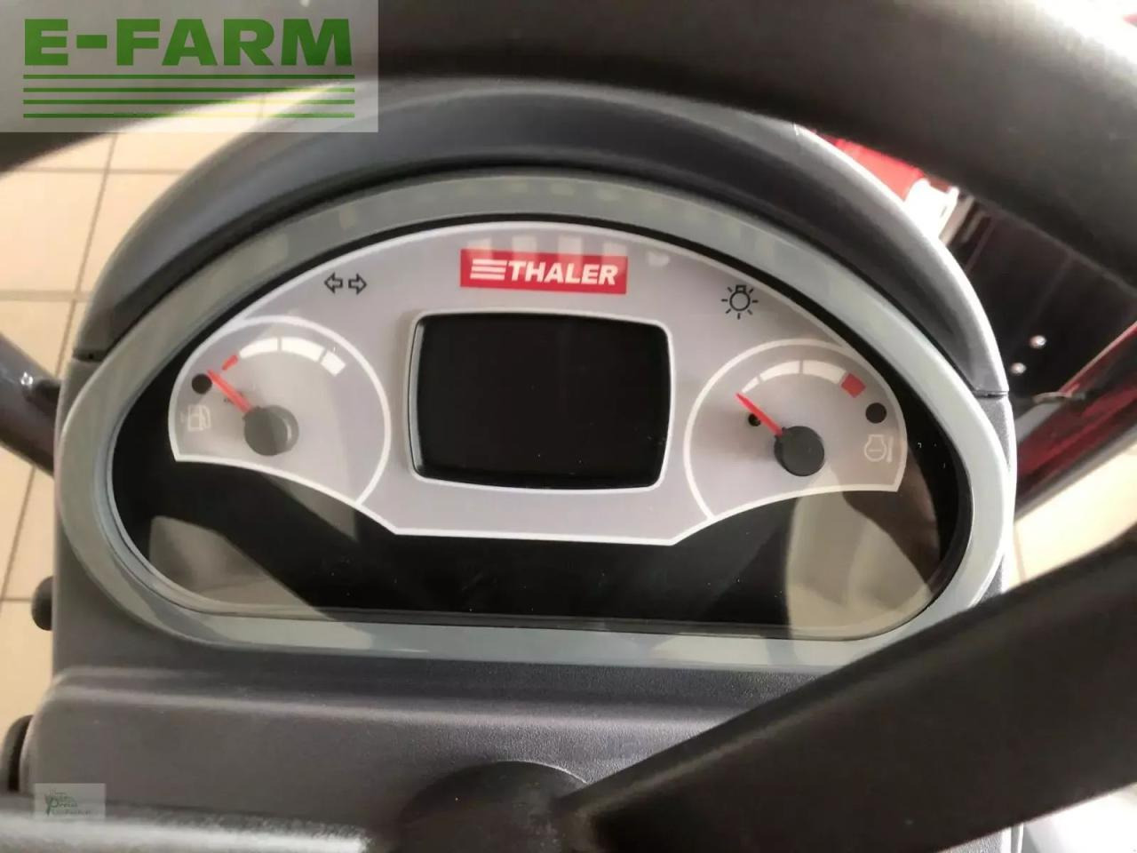 Chargeuse sur pneus Thaler 2838 s