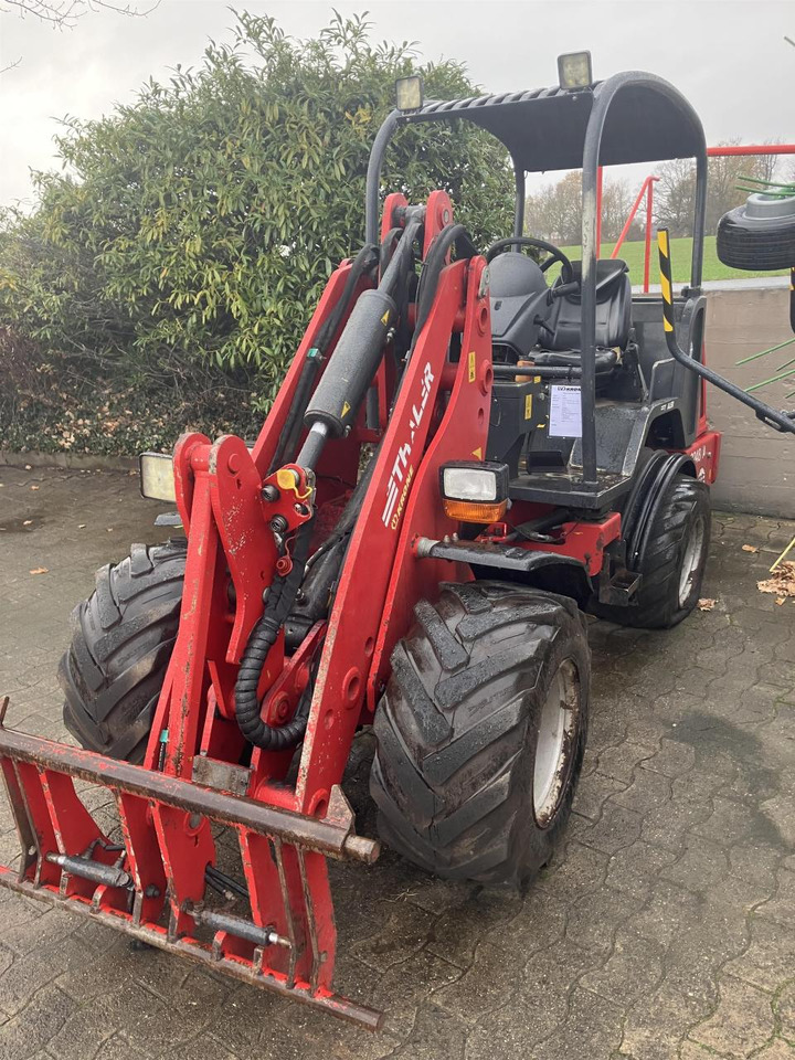 Chargeuse sur pneus Thaler 3248/A