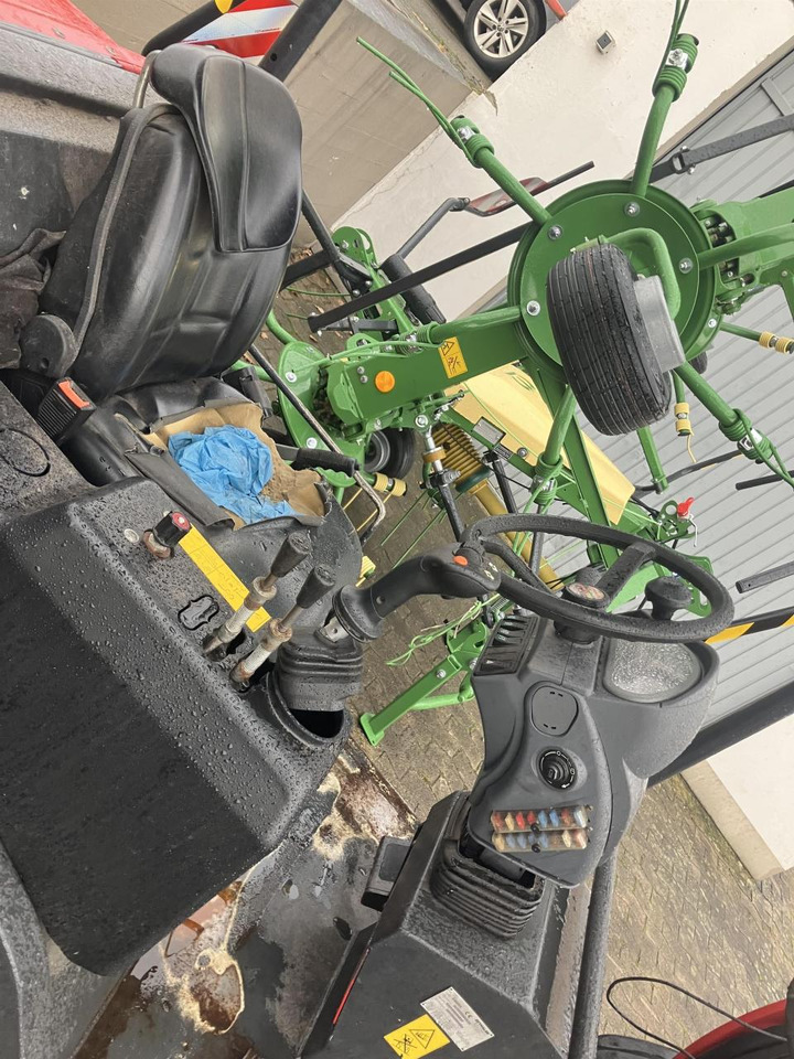 Chargeuse sur pneus Thaler 3248/A