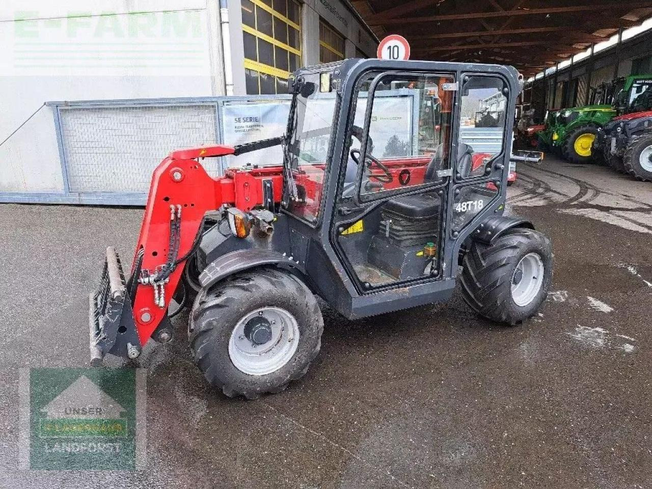 Chargeuse sur pneus Thaler 48t18