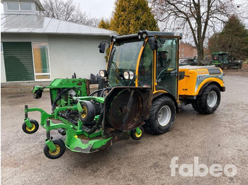 Chargeuse sur pneus TransGiant Redskapsbärare med klippdäck (115719)