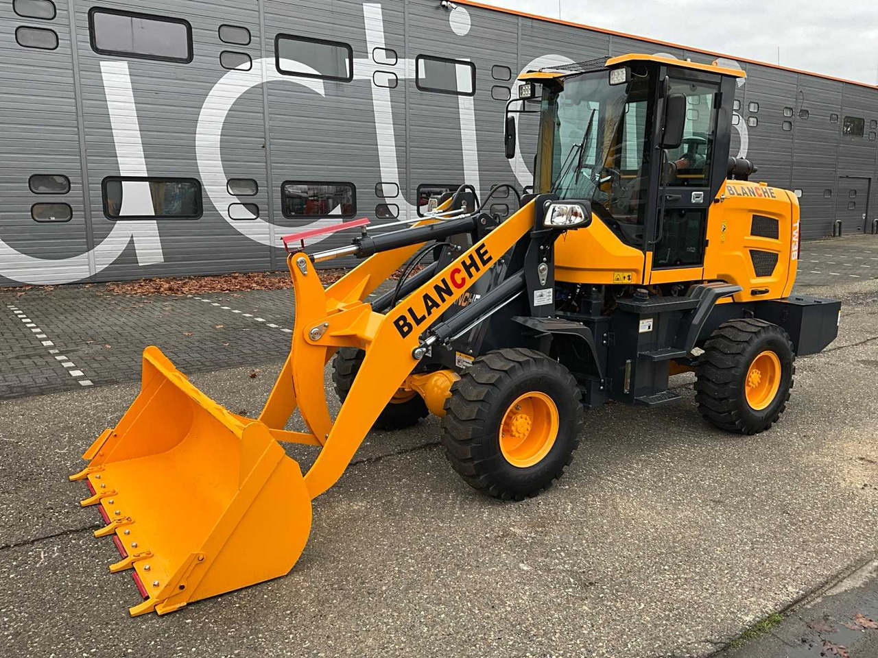 Chargeuse sur pneus UNUSED BLANCHE TW36 WHEEL LOADER