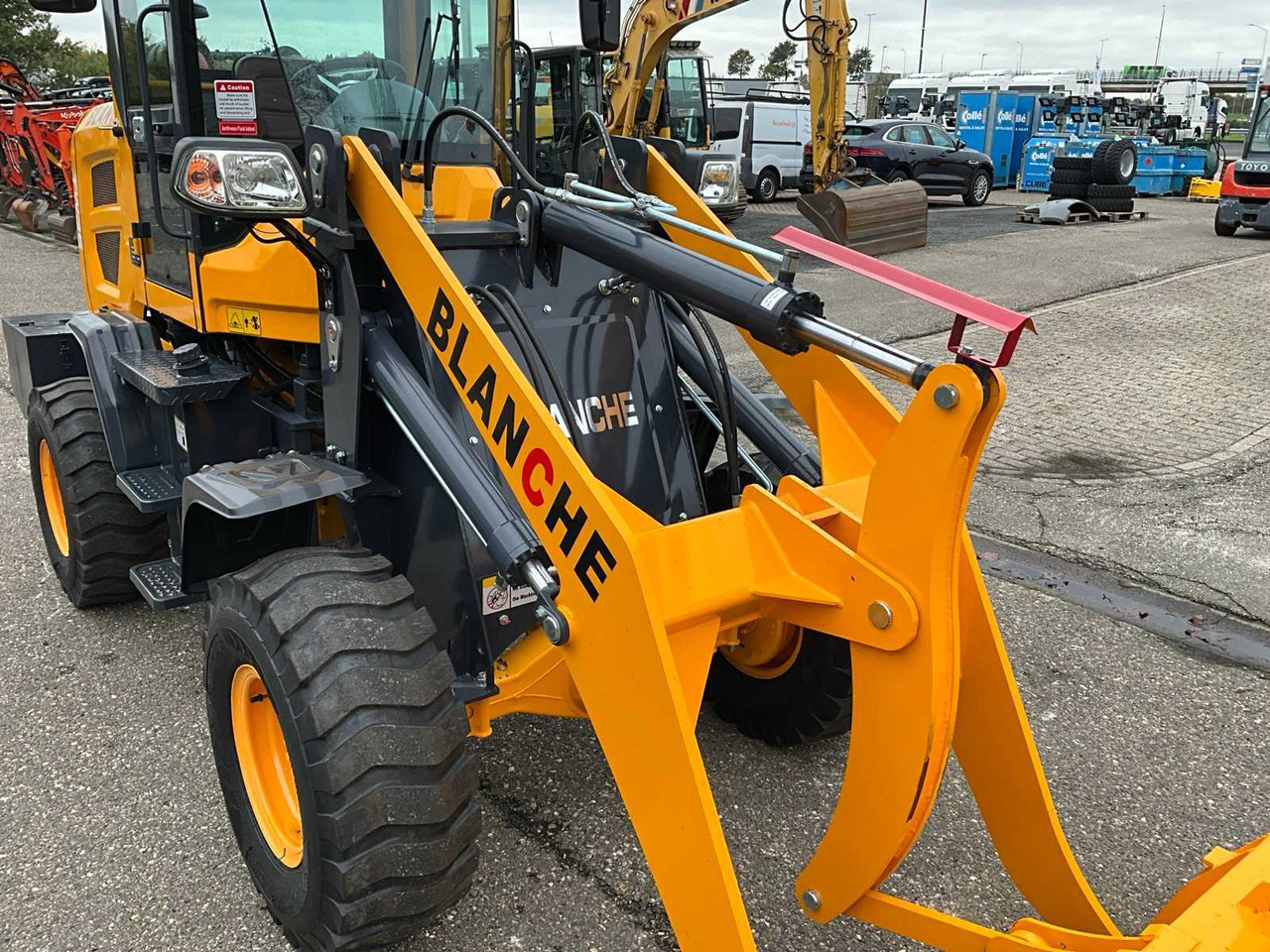 Chargeuse sur pneus UNUSED BLANCHE TW36 WHEEL LOADER