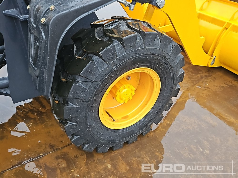 Chargeuse sur pneus Unused 2025 Blanche TW36