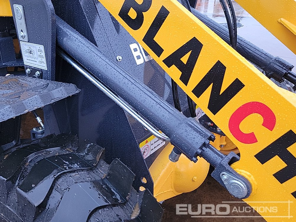 Chargeuse sur pneus Unused 2025 Blanche TW36