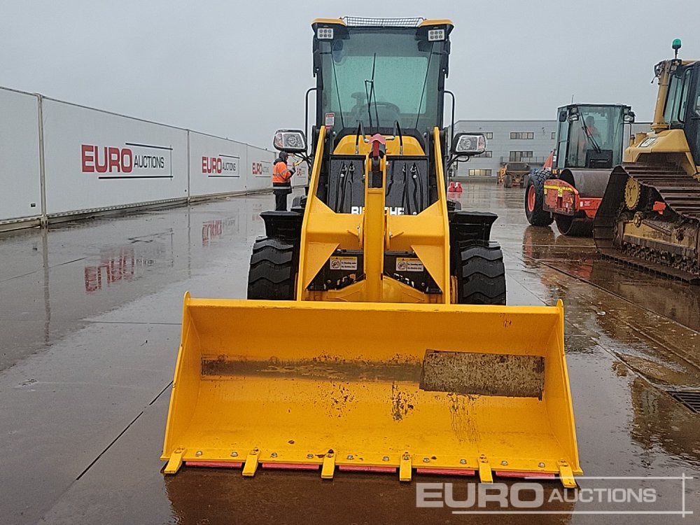 Chargeuse sur pneus Unused 2025 Blanche TW36