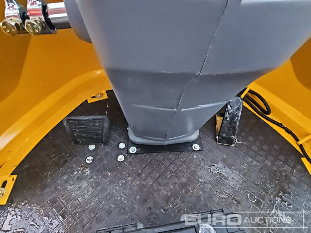 Chargeuse sur pneus Unused 2025 Blanche TW36