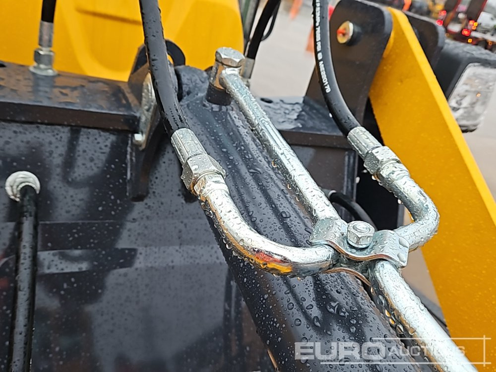 Chargeuse sur pneus Unused 2025 Blanche TW36