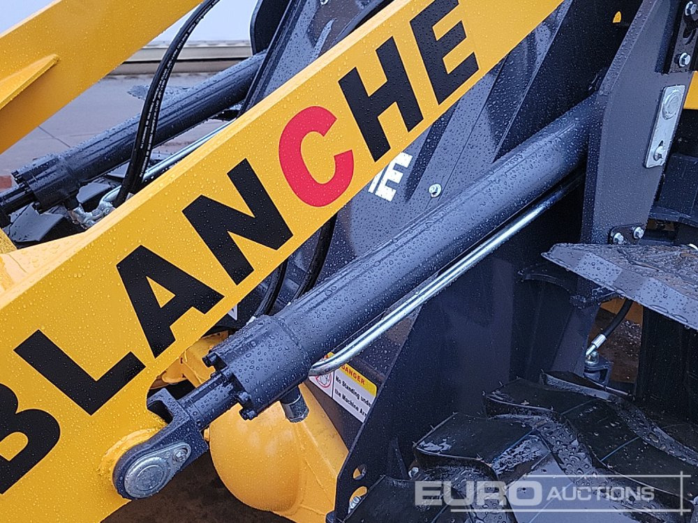 Chargeuse sur pneus Unused 2025 Blanche TW36