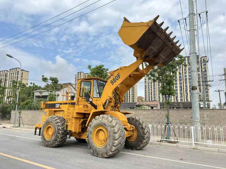 Chargeuse sur pneus Used CAT  980f 980g 980c Wheel Loader Second Hand Condition CAT 966H 966F 966E 966G Front Loaders for Sale