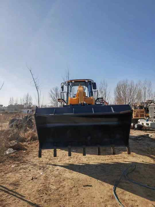 Chargeuse sur pneus Used LIUGONG 856H wheel  in Good Condition for  sale 90%new uesd Loader liugong 856h Used Loader For Sale