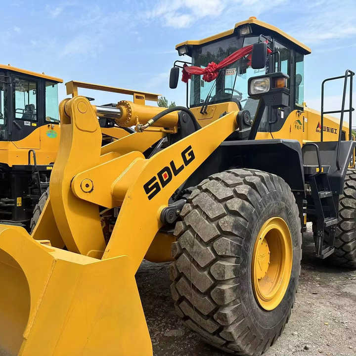 Chargeuse sur pneus Used SDLG 956F Wheel Loader in Good Condition Hot Sale Chinese Brand Sdlg Used SDLG 956F Loader for Sale