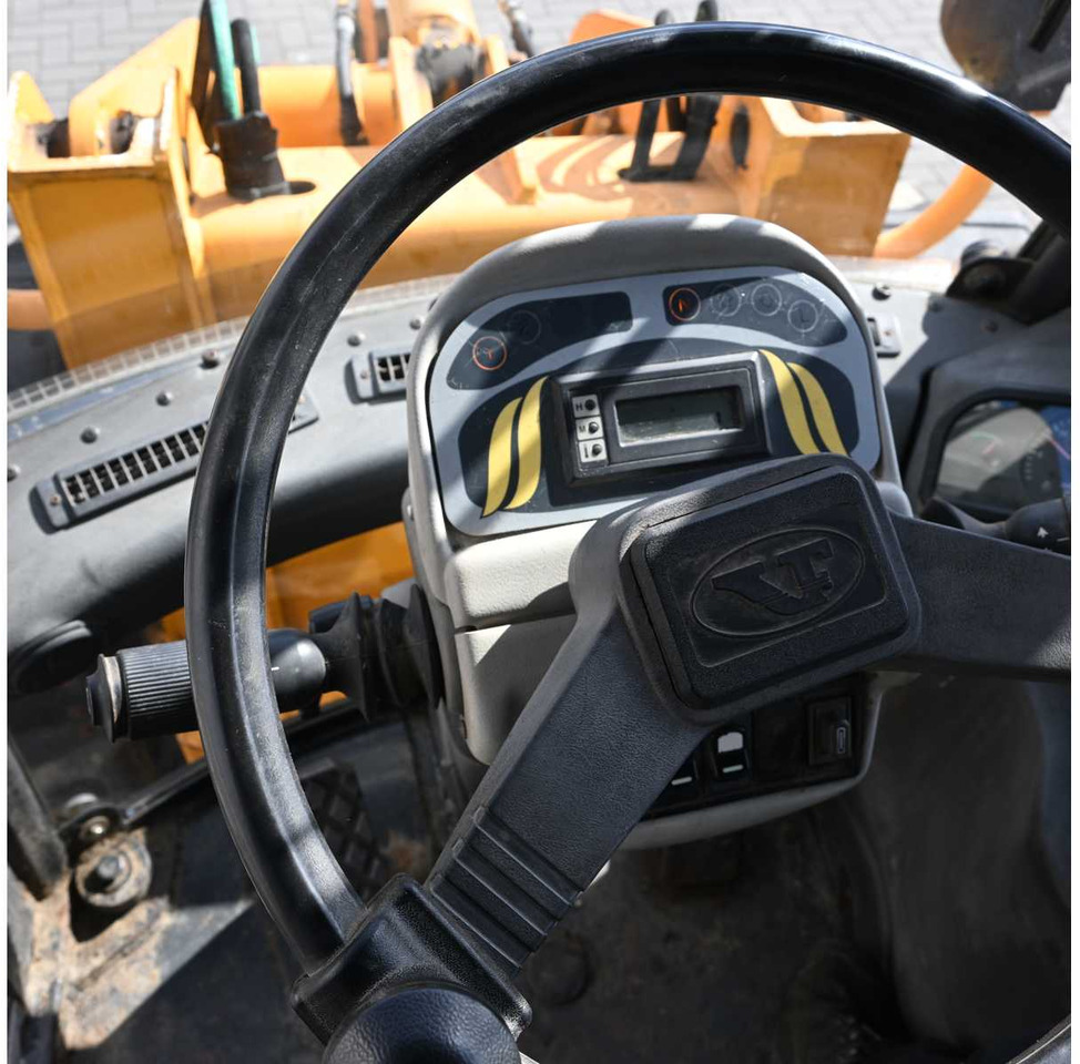 Chargeuse sur pneus VENIERI - 2006 - VF463F - SHOVEL