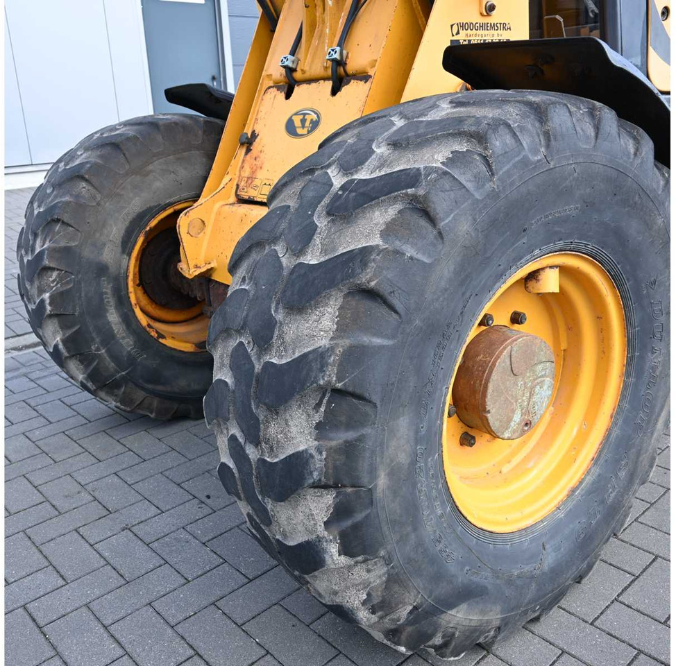 Chargeuse sur pneus VENIERI - 2006 - VF463F - SHOVEL