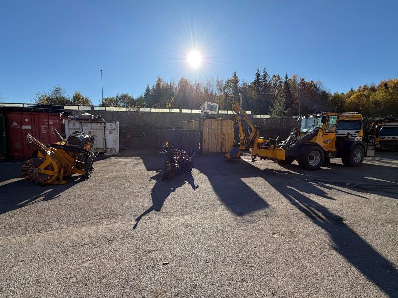 Chargeuse sur pneus VINTERMASKIN! 2020 Vilakone wille 865 hjullaster - Snøplog - Snøfreser