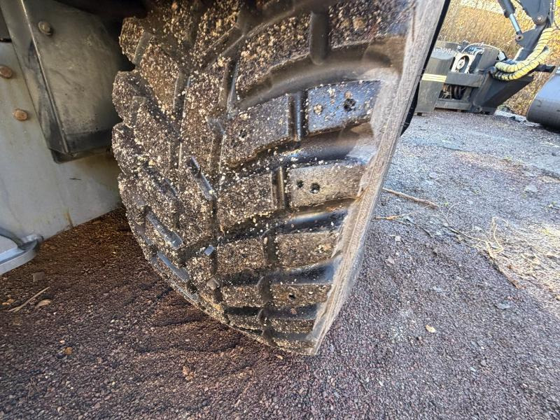 Chargeuse sur pneus VINTERMASKIN! 2020 Vilakone wille 865 hjullaster - Snøplog - Snøfreser