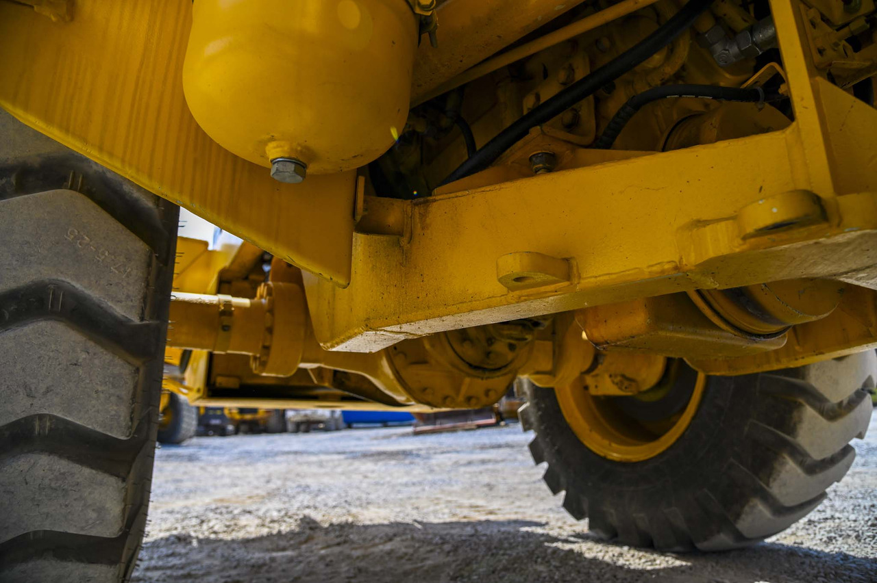 Chargeuse sur pneus VOLVO BM4300