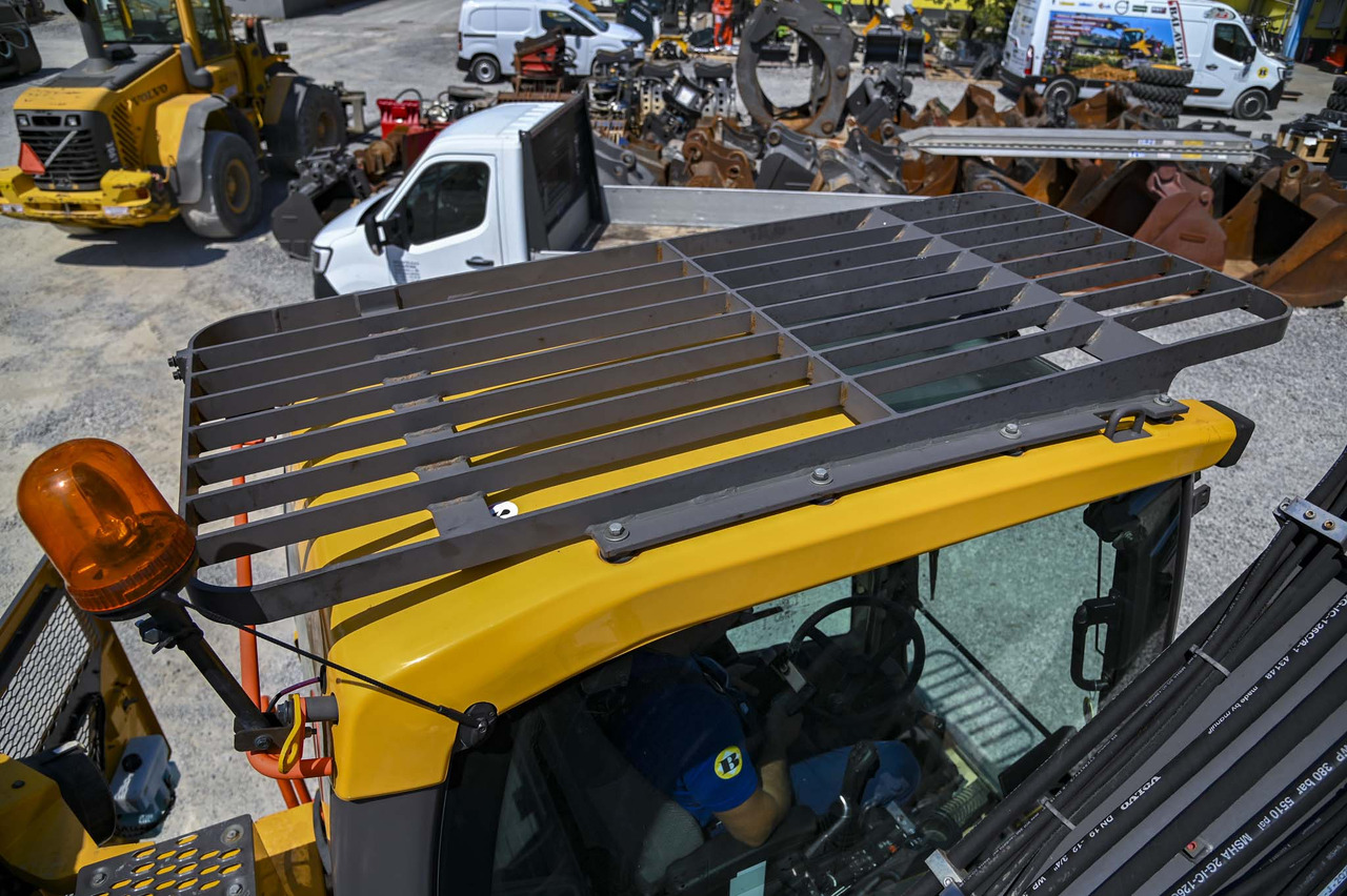 Chargeuse sur pneus VOLVO EWR150E