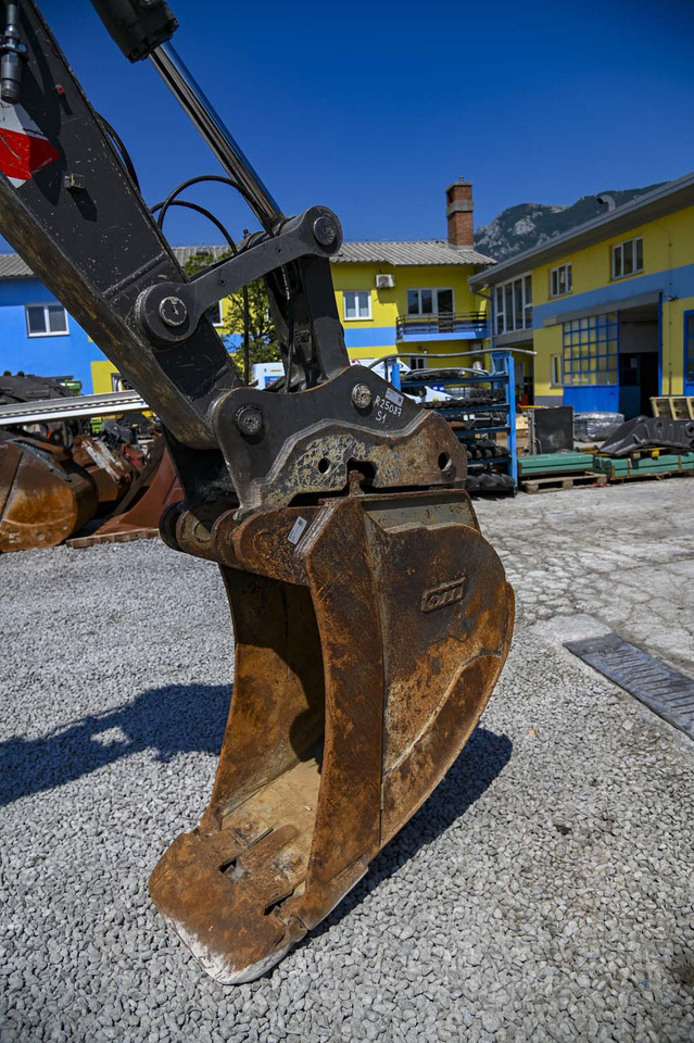 Chargeuse sur pneus VOLVO EWR150E