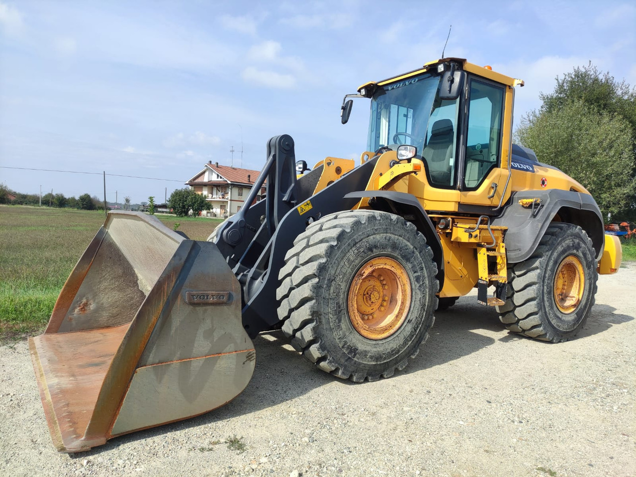 Chargeuse sur pneus VOLVO L110H