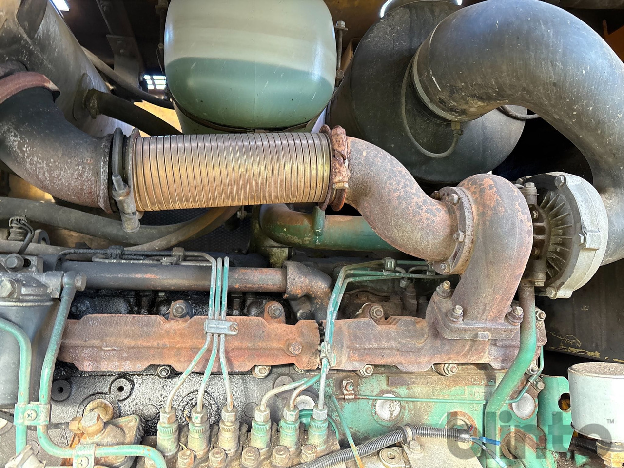 Chargeuse sur pneus VOLVO L120B