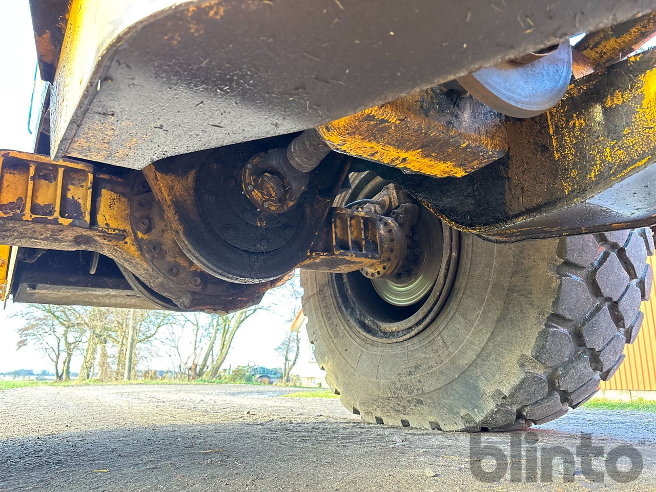 Chargeuse sur pneus VOLVO L120B