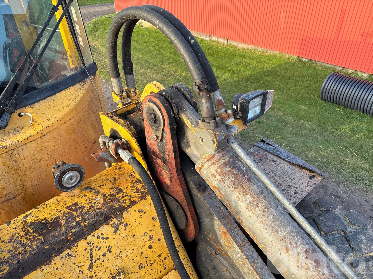 Chargeuse sur pneus VOLVO L120B