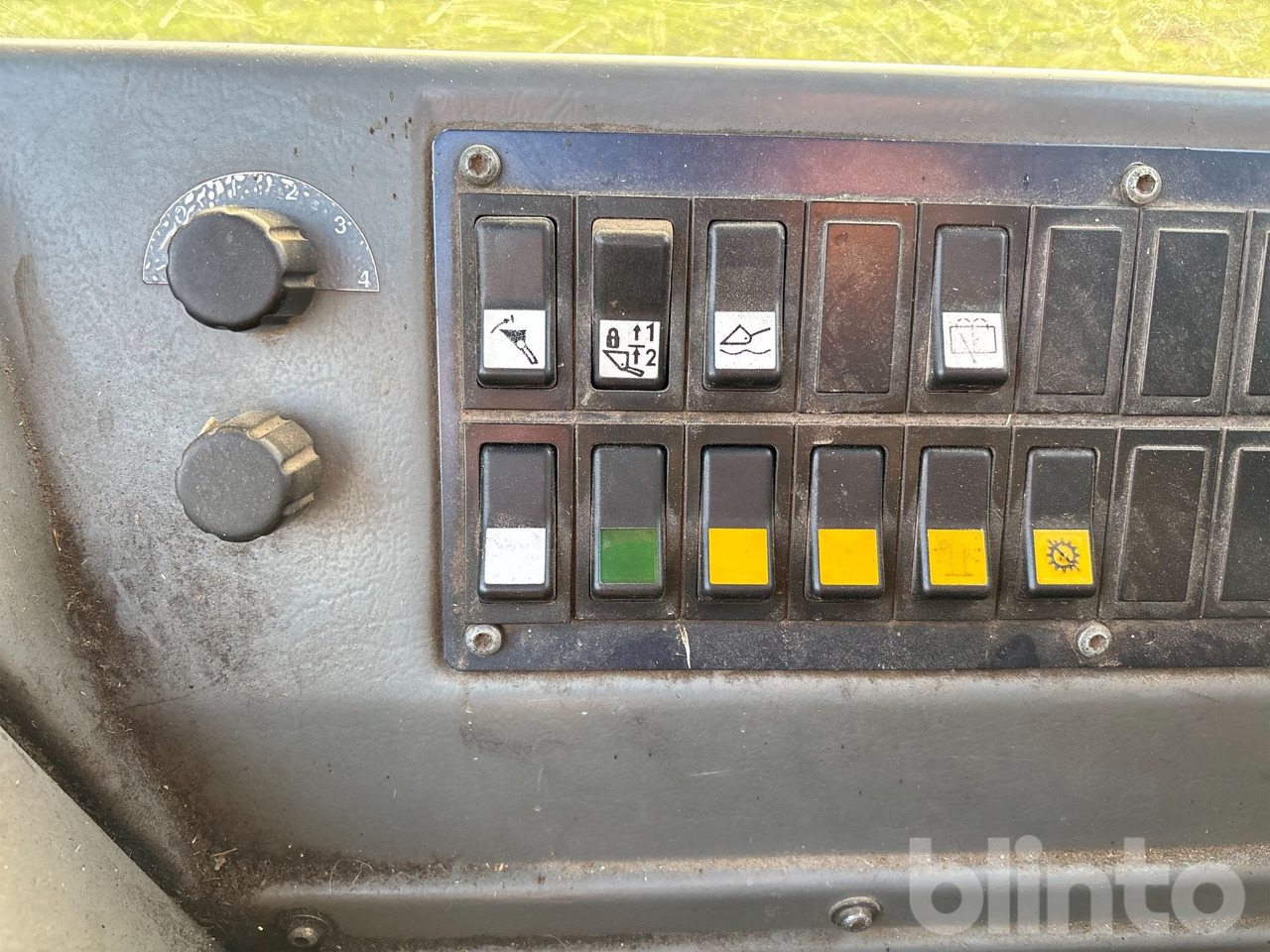 Chargeuse sur pneus VOLVO L120B