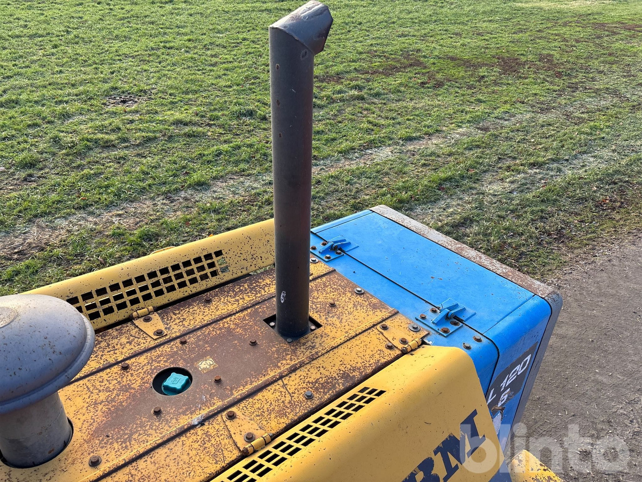 Chargeuse sur pneus VOLVO L120B