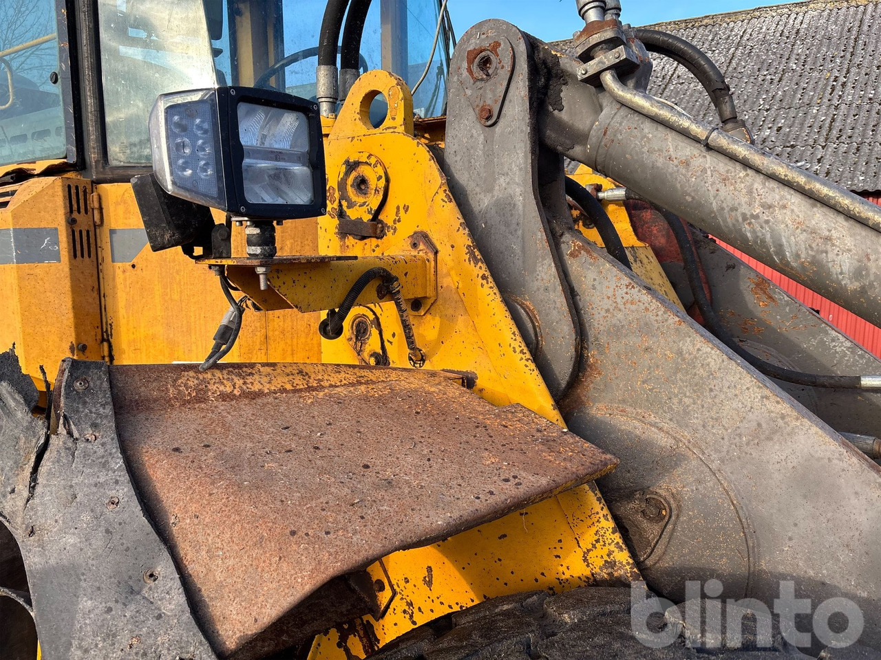 Chargeuse sur pneus VOLVO L120B