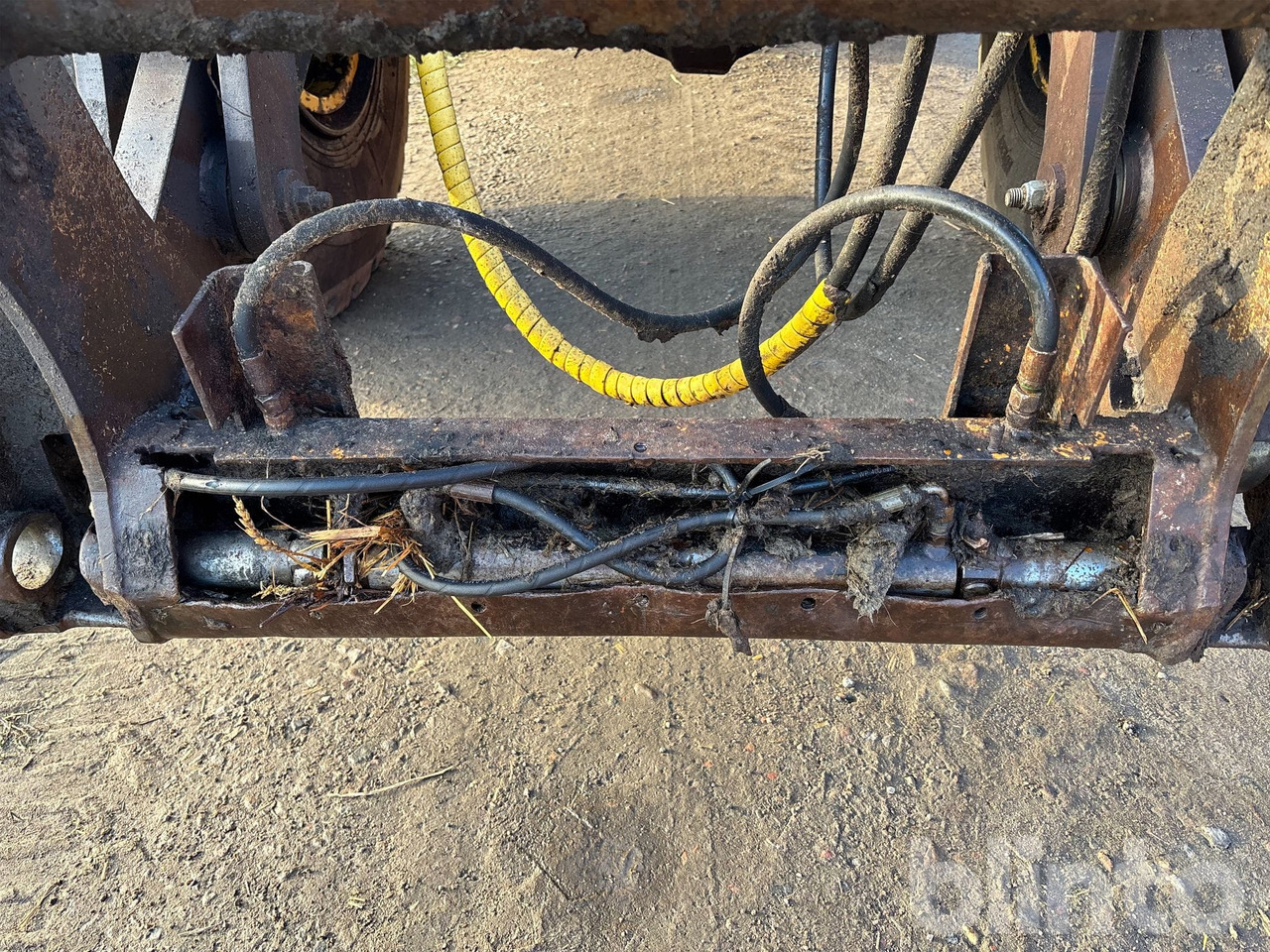 Chargeuse sur pneus VOLVO L120B