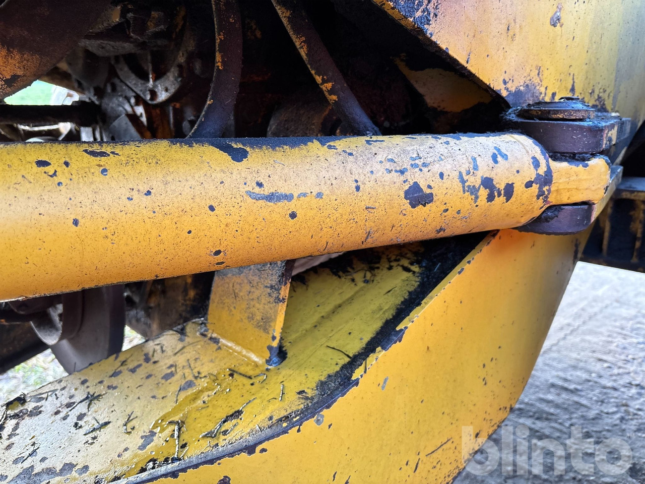 Chargeuse sur pneus VOLVO L120B