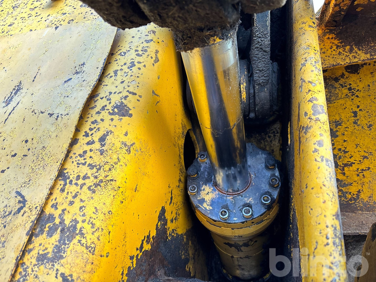 Chargeuse sur pneus VOLVO L120B