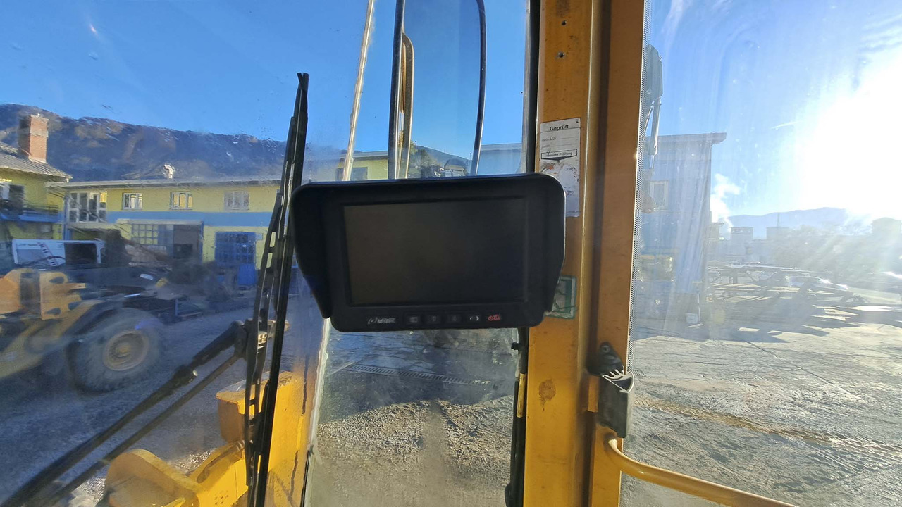 Chargeuse sur pneus VOLVO L120E