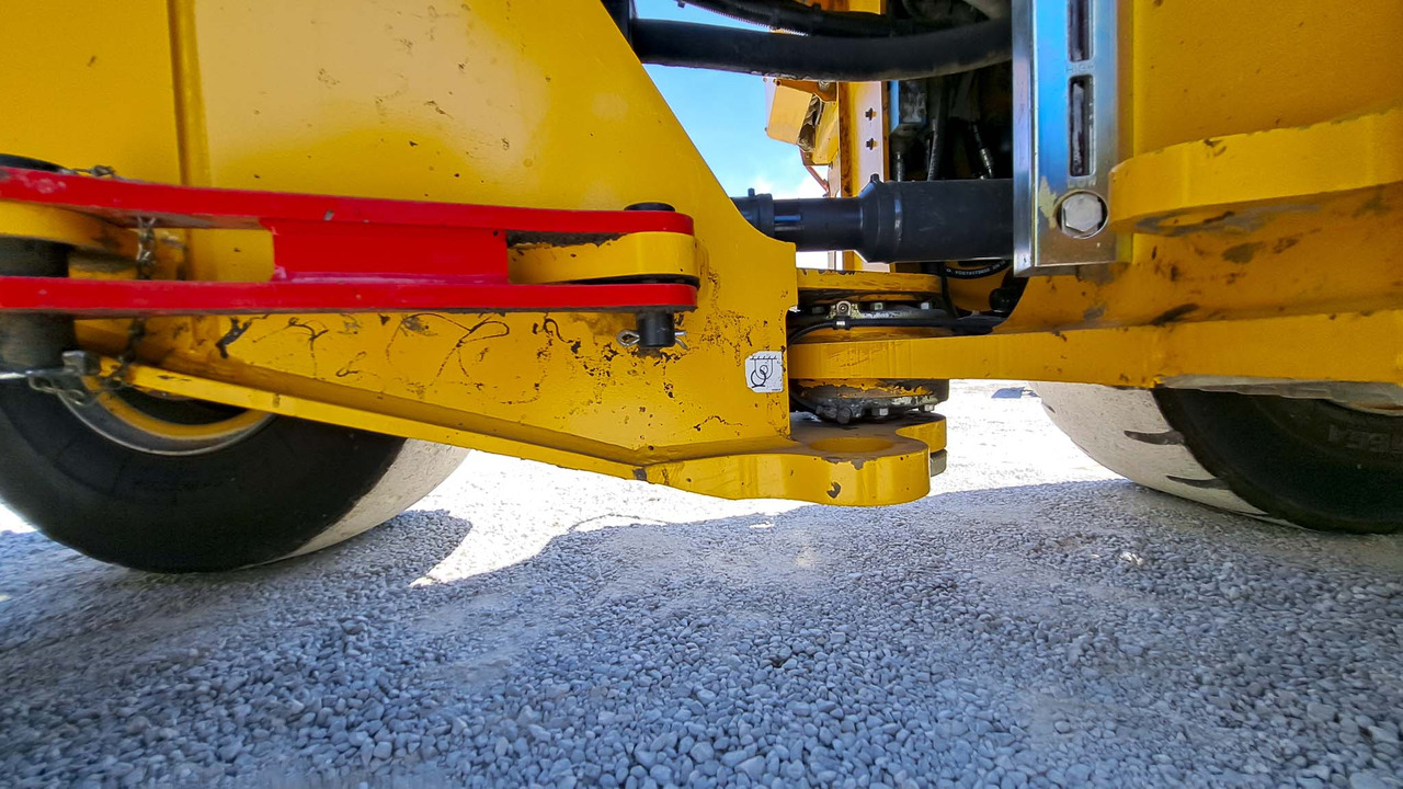 Chargeuse sur pneus VOLVO L120H