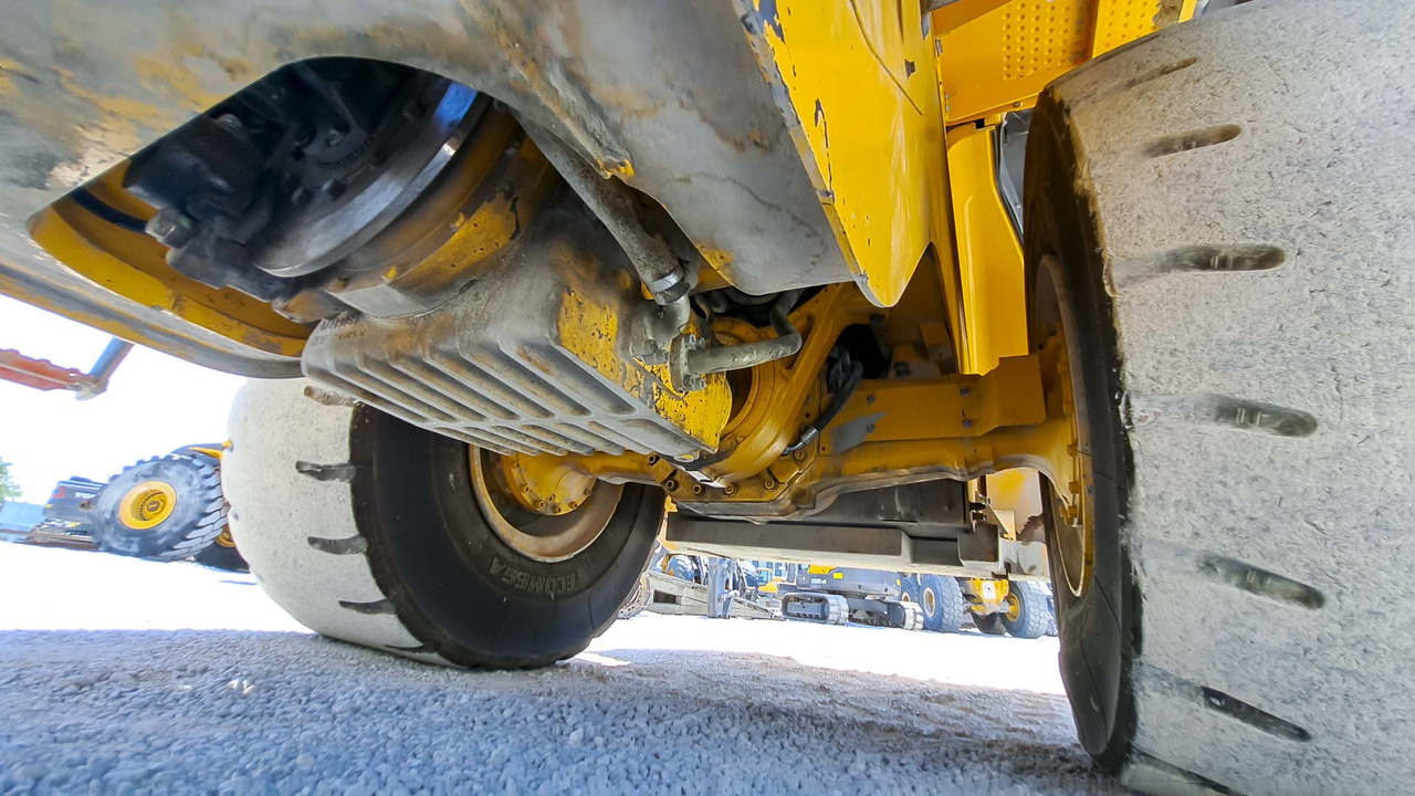 Chargeuse sur pneus VOLVO L120H