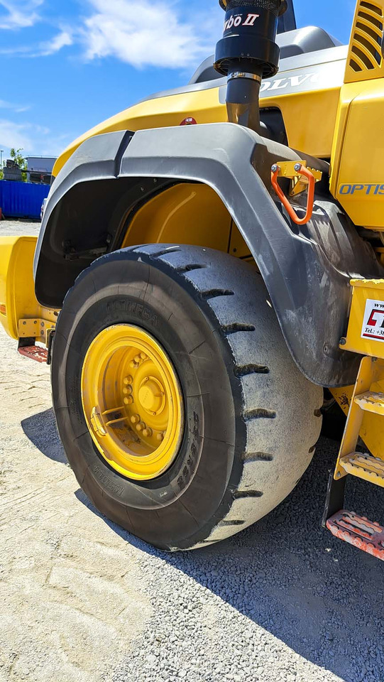 Chargeuse sur pneus VOLVO L120H