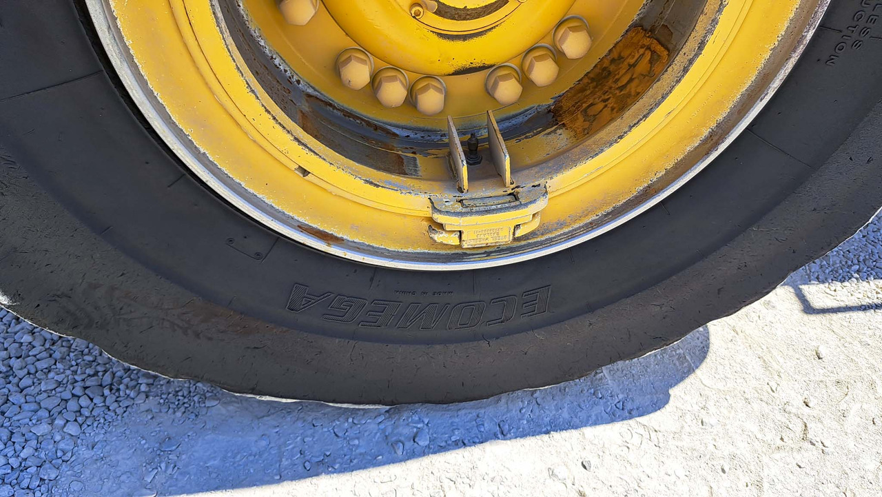 Chargeuse sur pneus VOLVO L120H