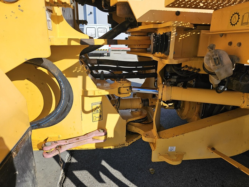 Chargeuse sur pneus VOLVO L150E